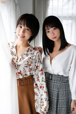 新疆13位美女厕所尿